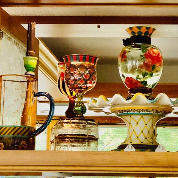 Meet your Posher, Nancy - Picture 1 of 1